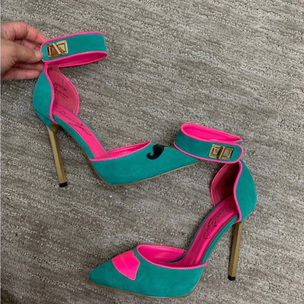 Privileged High Heels - image 4